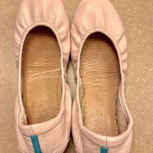 Tieks ballet flats size 8 in ballerina pink